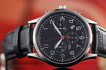 青岛劳力士表冠掉了进水维修